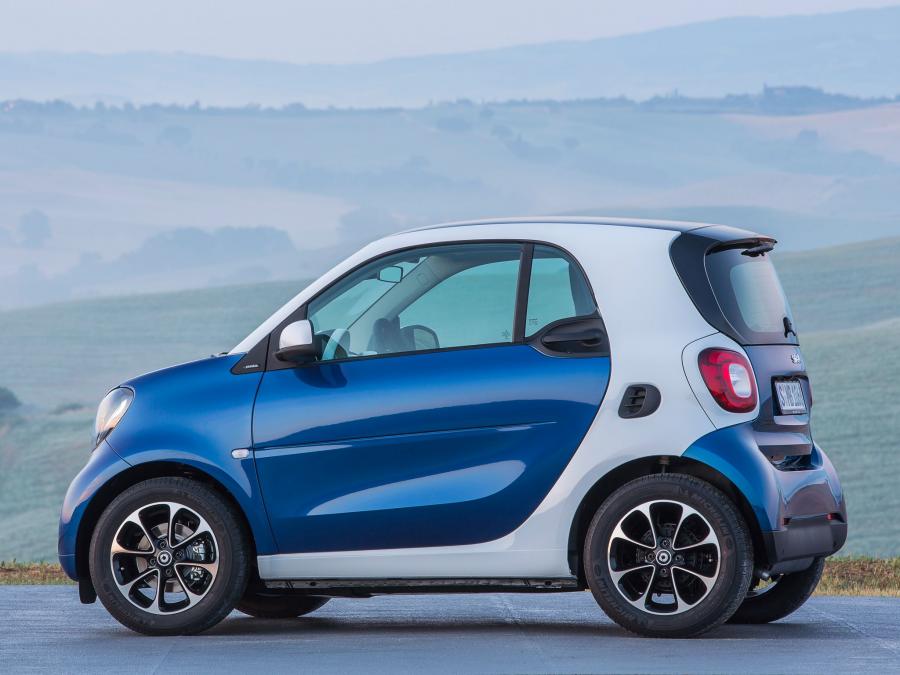  Smart ForTwo Passion Coupe 2014 года  (фото 2 из 19)